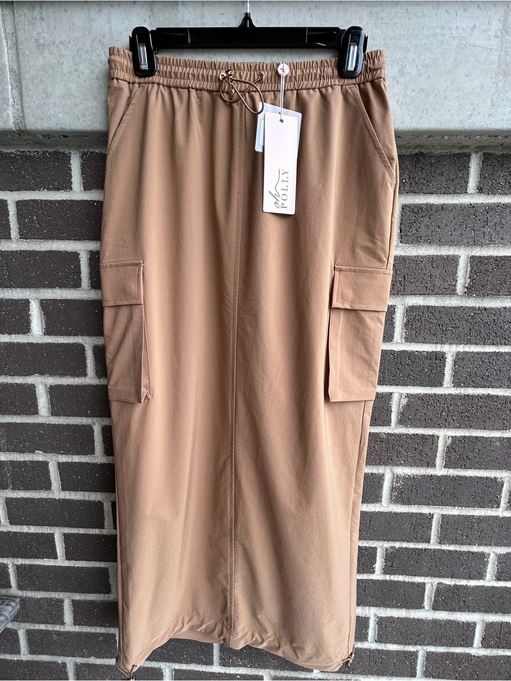 Oh Polly Tan Cargo Skirt/ Size US 6